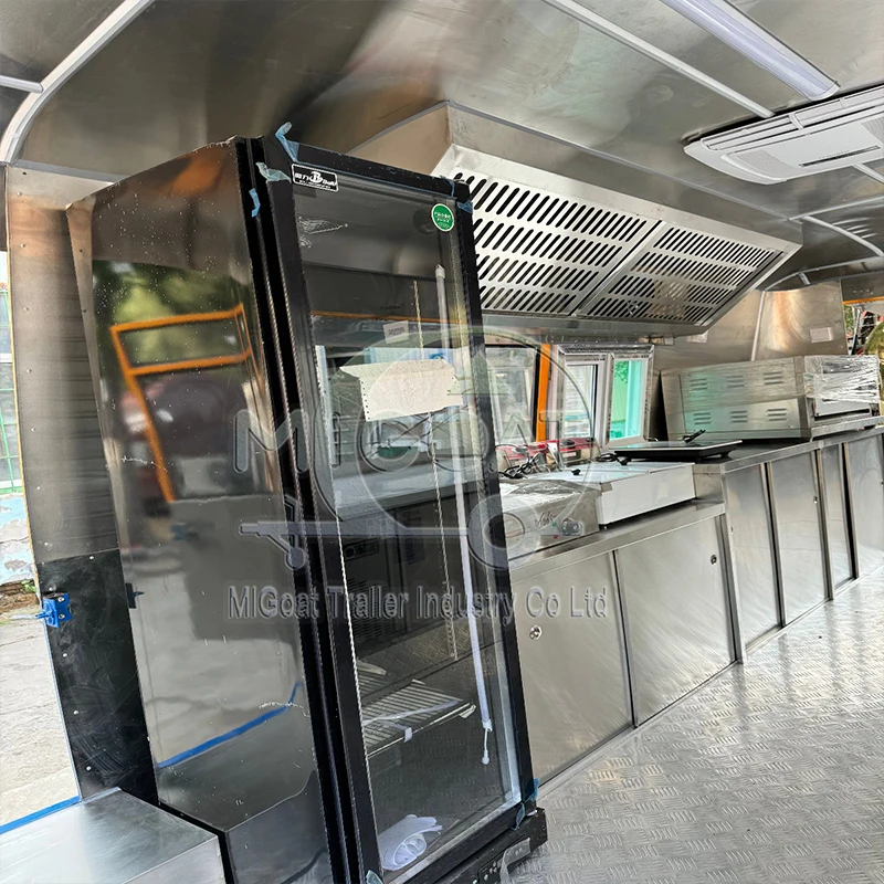 Kommerzieller mobiler Imbisswa – Food Truck With Snacks Bewertung und Preis