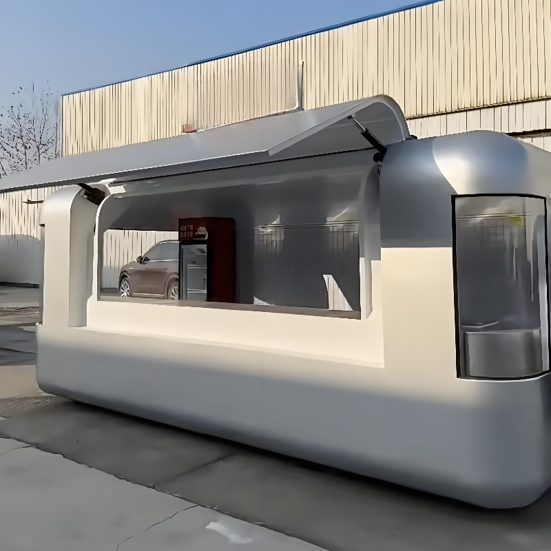 Runder, fahrbarer Imbisswagen, – Food Truck With Snacks Bewertung und Preis